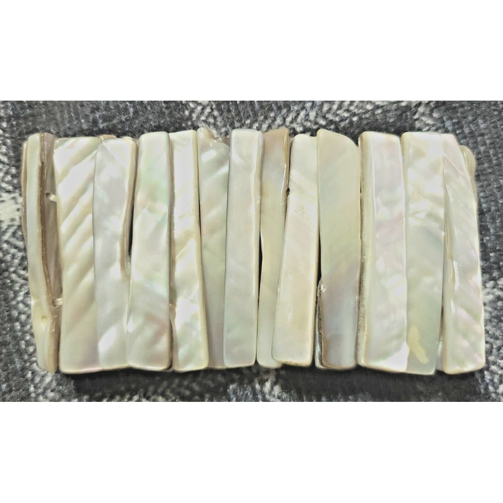 Mother Of Pearl Stretch Bracelet Stretch Glows in Black Light